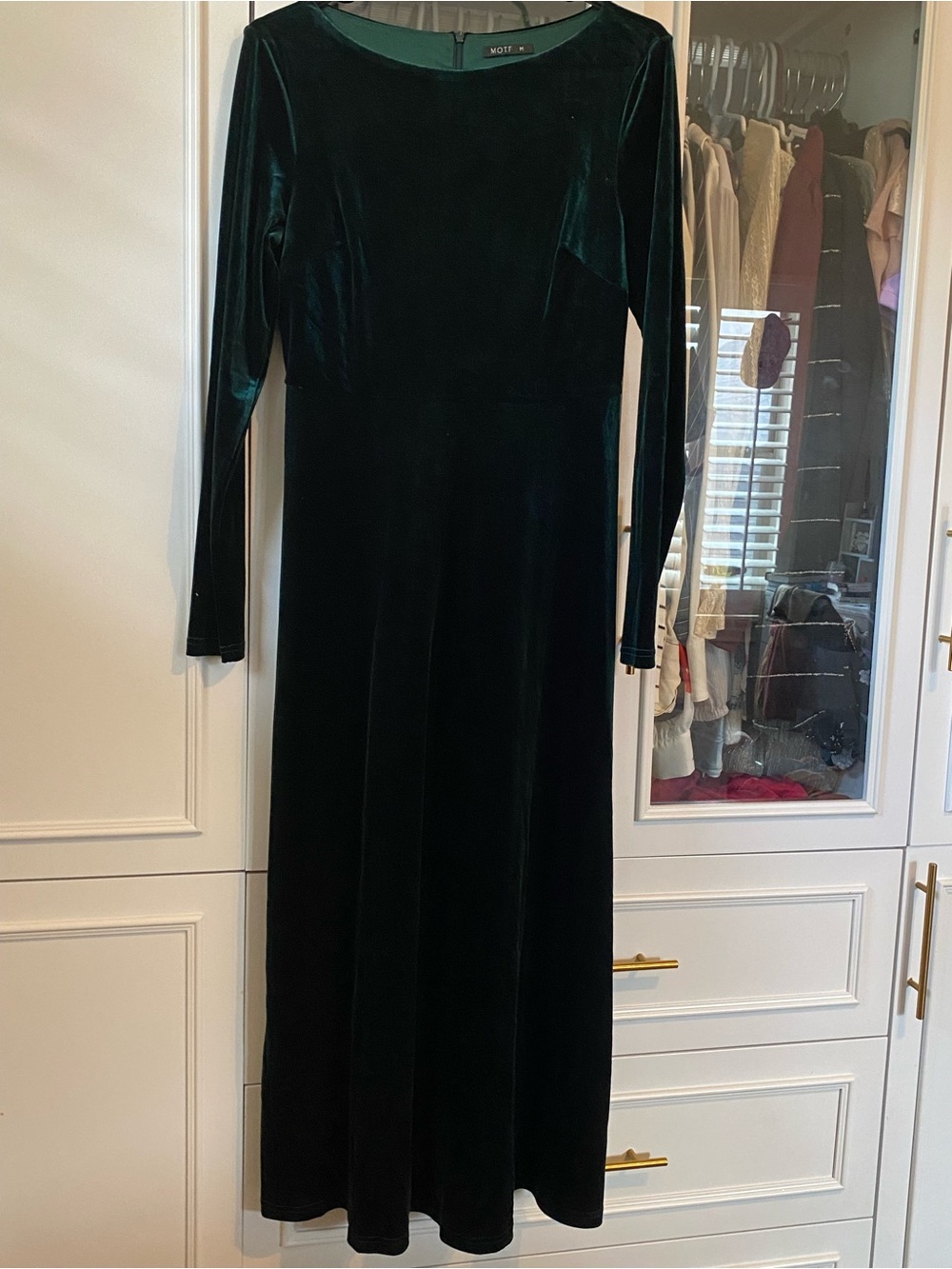 MOTF Long Sleeve Velvet Maxi Dress in Deep Green